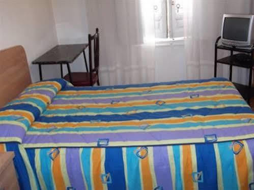 Hostal Bayon León Extérieur photo