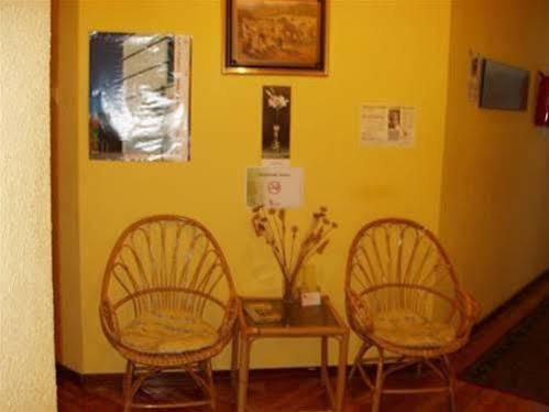 Hostal Bayon León Extérieur photo