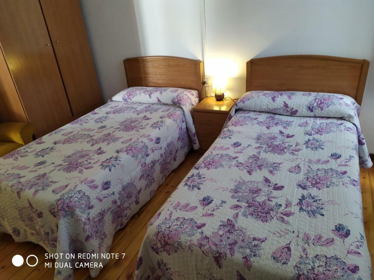 Hostal Bayon León Extérieur photo